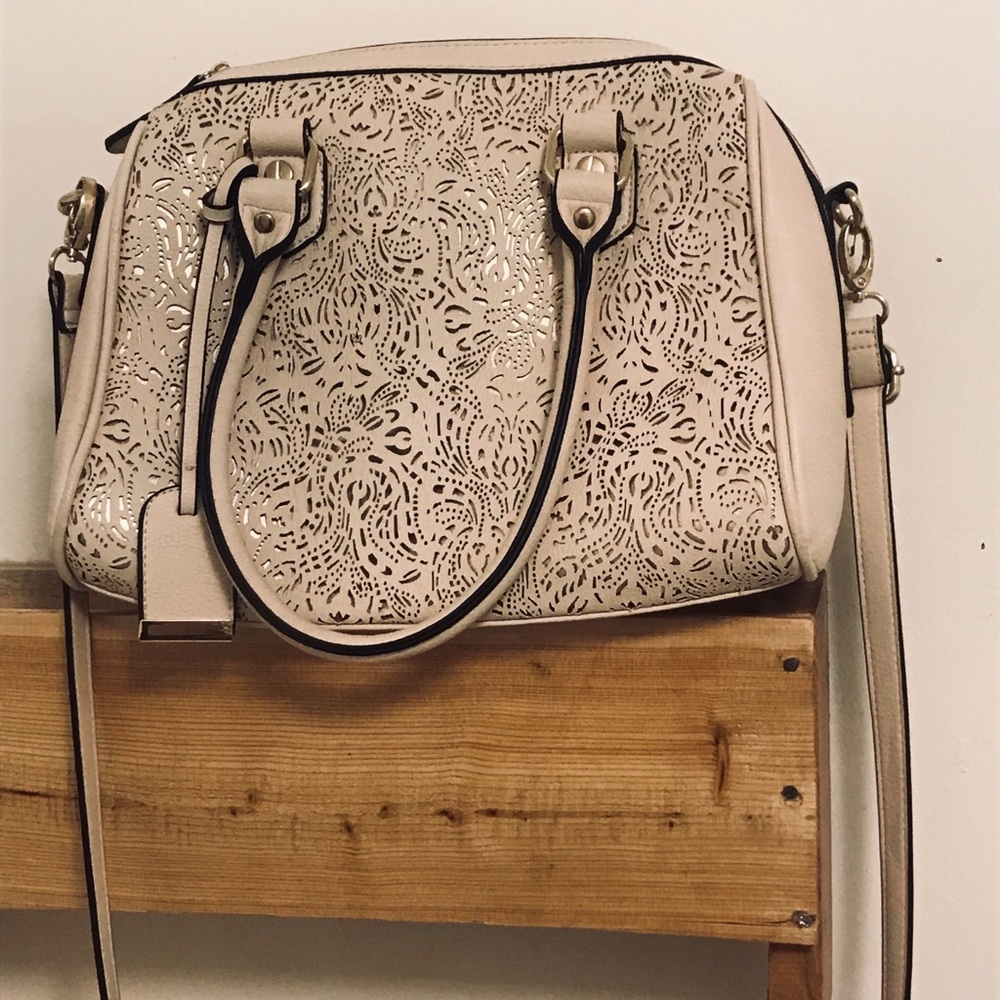 Beige Purse w/Laser Cut Detailing